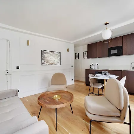 Luxurious Getaway 1bdr 2p- Eiffel Tower Invalides