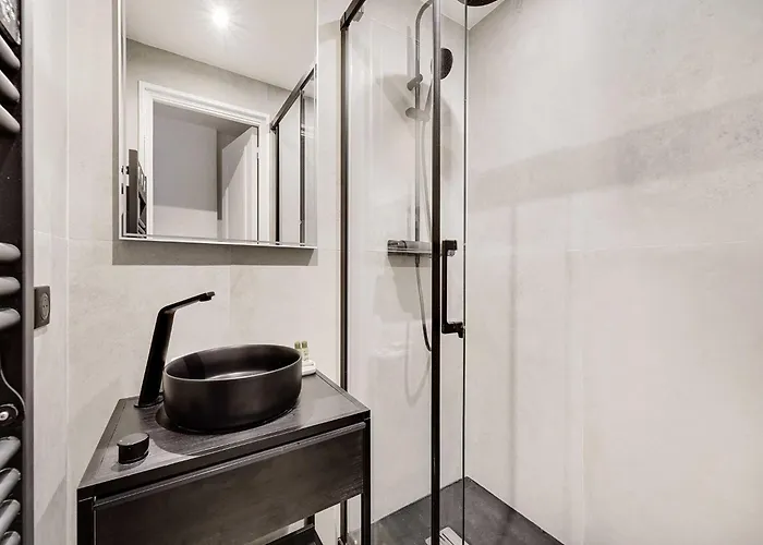 Luxurious Getaway 1bdr 2p- Eiffel Tower Invalides *